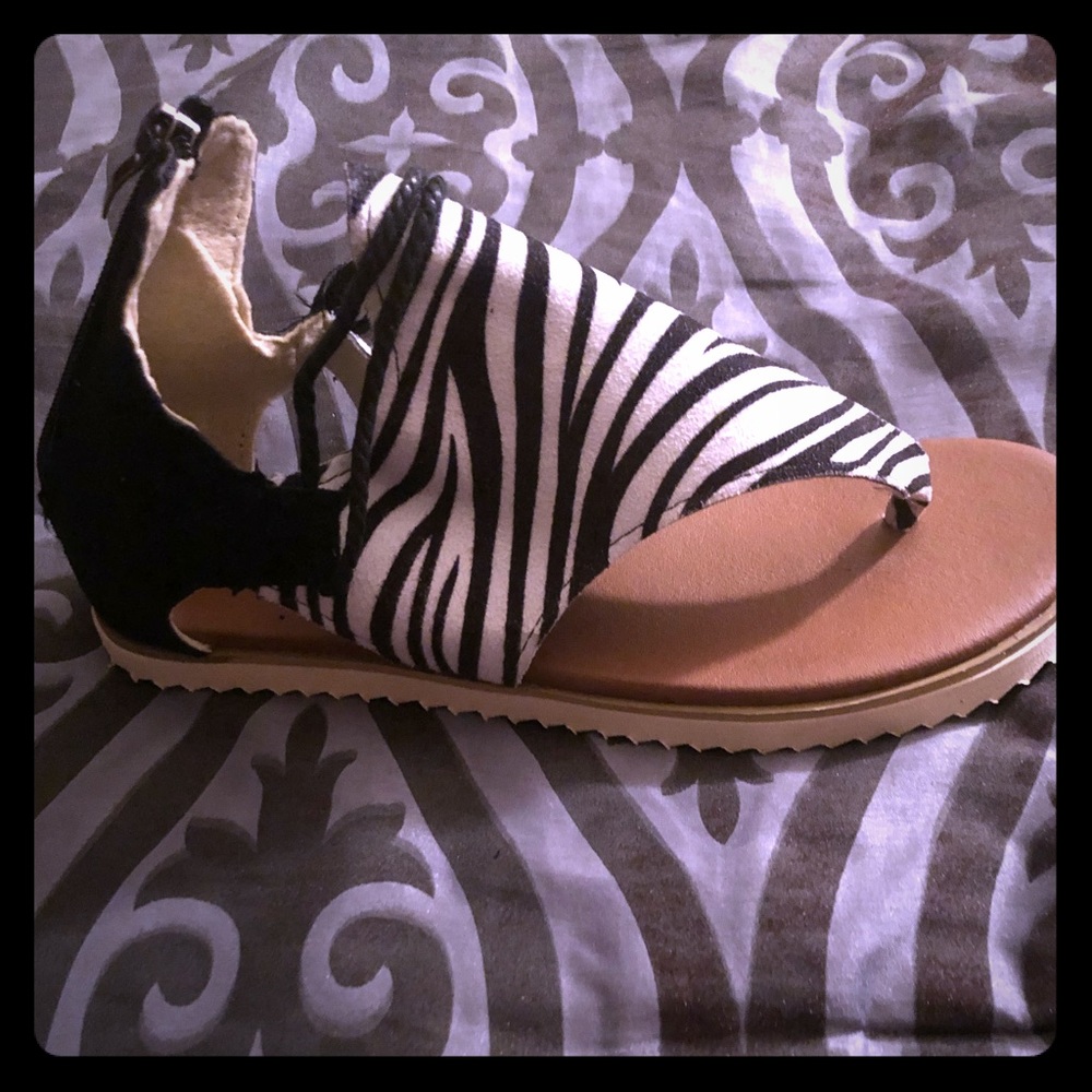Zebra print thong sandals
